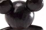 02-figura-mickey-mouse-tallada-con-el-corazon.jpg