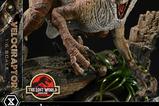 10-Jurassic-Park-II-Estatua-Legacy-Museum-Collection-16-Velociraptor-Bonus-Versi.jpg