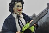 08-La-Matanza-de-Texas-Figura-Clothed-Leatherface-Pretty-Woman-Mask-50th-Annive.jpg