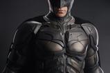 13-The-Dark-Knight-Estatua-tamao-real-Batman-Premium-Edition-207-cm.jpg