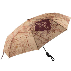 Disfruta cantando bajo la lluvia con este espectacular paraguas con el Mapa del Merodeador basado en la saga de Harry Potter. Este espectacular paraguas tiene un diámetro aproximado de 121 cm.