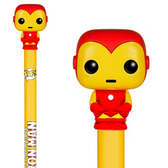Divertido Bolígrafo Funko Pop de Iron Man basado en el comic de Marvel, este precioso bolígrafo tiene una miniatura de tu personaje favorito en la parte superior de un tamaño aproximado de 2 cm.