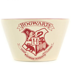 Bowl oficial de Warner con el motivo del escudo de Hogwarts de la saga de Harry Potter, realizada en gres con una capacidad de 0,5 litros, incluye grabados en el exterior. Viene en caja de regalo. 
