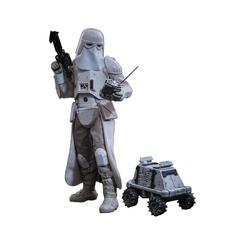 La figura Star Wars Imperial Remnant Snowtrooper 1/6 parece recién salida de una patrulla imposible sobre hielo y metal envejecido. Su armadura blanca, marcada por desgaste realista, convierte esta pieza coleccionable de 30 cm 