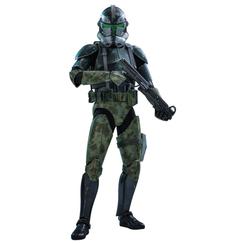 La figura Clone Commander Gree Star Wars escala 1/6 impone antes de reconocer todos sus detalles. El camuflaje verde desgastado, la armadura marcada por batalla y la silueta de 30 cm convierten esta pieza en una presencia inmediata