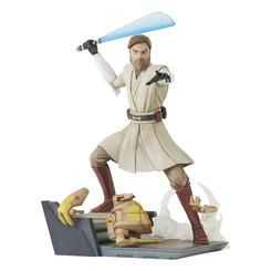 Descubre la majestuosidad de la galaxia con la estatua de General Obi-Wan Kenobi de Star Wars: The Clone Wars. Esta impresionante pieza, parte de la línea "Gallery", mide aproximadamente 23 cm