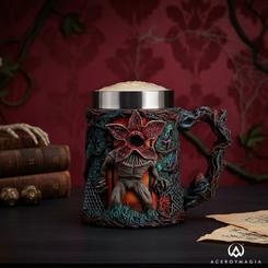 Presencia del Mundo del Revés en tu mesa: la Jarra de Stranger Things alza sus 16 cm con un esculpido en resina lleno de texturas orgánicas, enredaderas y un Demogorgon en alto relieve