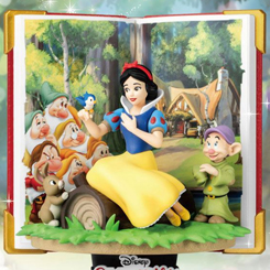 Blancanieves y los siete enanitos sigue a una joven princesa que es rescatada por un grupo de amables enanos que forman una amistad divertida y entretenida. 