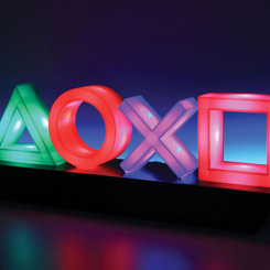 Llamativa lámpara en forma de los famosos Iconos de Playstation. Esta preciosa lámpara tiene unas medidas aproximadas de 30 x 10 cm. Enciéndelo y disfrutaras del mejor complemento luminoso para tu sala de videojuegos. 