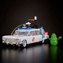 Imagina un cruce entre dos mundos legendarios donde la acción y la nostalgia se unen en una colaboración única. Presentamos la increíble figura Ectotron Ecto-1 Heroic Autobot Cazafantasmas Transformers.