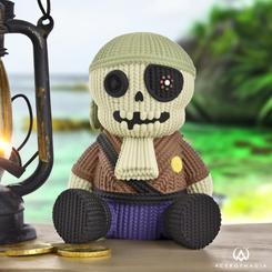 ¡Revive las aventuras más emocionantes con la encantadora Figura Knit Series de Willy el Tuerto de Los Goonies! Esta figura fabricada en vinilo ha sido cuidadosamente diseñada, moldeada