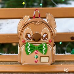 ¡Dulzura y travesura se combinan en la mochila mini Gingerbread Heart Stitch Cosplay de Lilo & Stitch creada por Loungefly! Esta mochila de alta calidad, con licencia oficial, captura todo el encanto del querido Stitch 