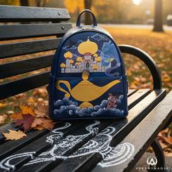 El espíritu de Agrabah se traslada a tu día a día con esta mochila Loungefly de 26 cm protagonizada por el palacio de Jasmine, donde los destellos dorados de la lámpara mágica y los detalles en relieve conviven