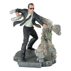 ¡Saludos, Sr. Anderson! Prepárate para adentrarte en el fascinante mundo de The Matrix con esta increíble estatua: The Matrix Gallery PVC Statue Agent Smith. Es hora de tomar la píldora roja y sumergirte en una nueva línea de coleccionables de Diamond Sel