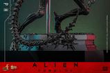 10-Alien-Romulus-Figura-Movie-Masterpiece-16-Scorched-Xenomorph-44-cm.jpg