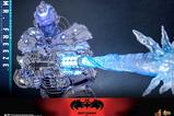 12-Batman-y-Robin-Figura-Movie-Masterpiece-16-Mr-Freeze-Deluxe-Version-33-cm.jpg