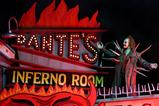 04-Beetlejuice-1988-Diorama-Trenchcoat-with-Spikes-Inferno-Room-Deluxe-Set.jpg