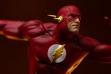 07-dc-comics-estatua-110-art-scale-flash-25-cm.jpg