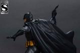 07-DC-Comics-Estatua-14-Batman-Black-and-Gray-Edition-66-cm.jpg