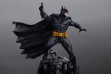 17-DC-Comics-Estatua-16-Batman-Black-and-Gray-Edition-50-cm.jpg