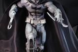 13-DC-Comics-Estatua-18-BatmanArkham-Origins-20-Deluxe-Version-44-cm.jpg