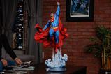 01-dc-comics-estatua-premium-format-superman-84-cm.jpg