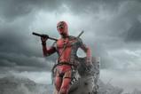 01-deadpool-3-estatua-110-art-scale-deadpool-21-cm.jpg