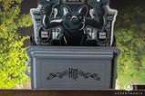 01-Disney-by-Loungefly-Mochila-Haunted-Mansion-Gargoyle-Wallpaper.jpg