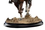09-El-Seor-de-los-Anillos-Estatua-16-Faramir--Charge-on-Osgiliath-Edicin-Limi.jpg