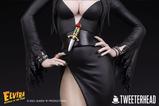 12-Elvira-Mistress-of-the-Dark-Estatua-14-Elvira-48-cm.jpg