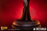 18-Elvira-Mistress-of-the-Dark-Estatua-14-Elvira-48-cm.jpg