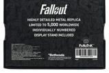 07-Fallout-Rplica-Security-Keycard-Vault-111-Limited-Edition-11-cm.jpg