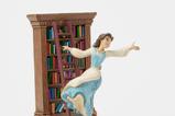 03-Figura-Bella-en-la-Biblioteca.jpg