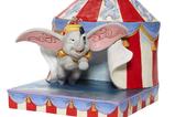 04-Figura-Dumbo-Flying-out-of-Tent-Scene.jpg