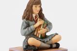 07-Figura-Hermione-Granger-con-libros.jpg