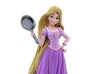 02-Figura-Rapunzel-con-una-Sarten.jpg