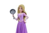 08-Figura-Rapunzel-con-una-Sarten.jpg