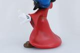 04-figura-sorcerer-mickey-showcase.jpg