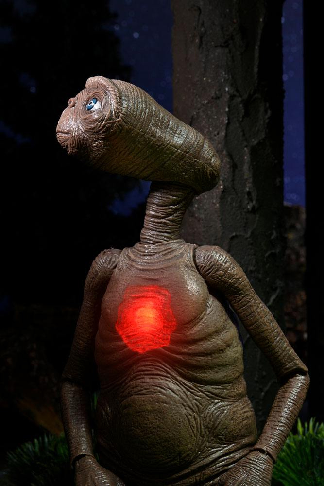 Las versiones más cutres de 'E.T. El extraterrestre