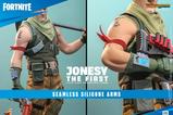 23-Fortnite-Figura-16-Jonesy-The-First-32-cm.jpg