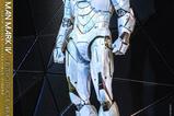03-Iron-Man-2-Movie-Masterpiece-Diecast-16-Iron-Man-Mark-IV-SubZero-Fractal-Ar.jpg