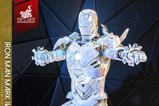 05-Iron-Man-2-Movie-Masterpiece-Diecast-16-Iron-Man-Mark-IV-SubZero-Fractal-Ar.jpg