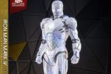19-Iron-Man-2-Movie-Masterpiece-Diecast-16-Iron-Man-Mark-IV-SubZero-Fractal-Ar.jpg