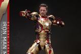 07-Iron-Man-3-Figura-Movie-Masterpiece-Diecast-16-Iron-Man-Mark-XLII-20-Delux.jpg