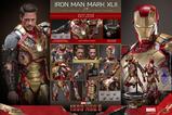 20-Iron-Man-3-Figura-Movie-Masterpiece-Diecast-16-Iron-Man-Mark-XLII-20-Delux.jpg