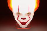 02-it-pennywise-mask-light.jpg