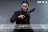 04-John-Wick-Figura-Movie-Masterpiece-16-John-Wick-31-cm.jpg