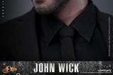 21-John-Wick-Figura-Movie-Masterpiece-16-John-Wick-31-cm.jpg