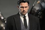 16-Justice-League-Estatua-14-Bruce-Wayne-Ben-Affleck-51-cm.jpg