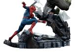 12-marvel-comics-estatua-110-art-scale-spiderman-vs-hulk-38-cm.jpg